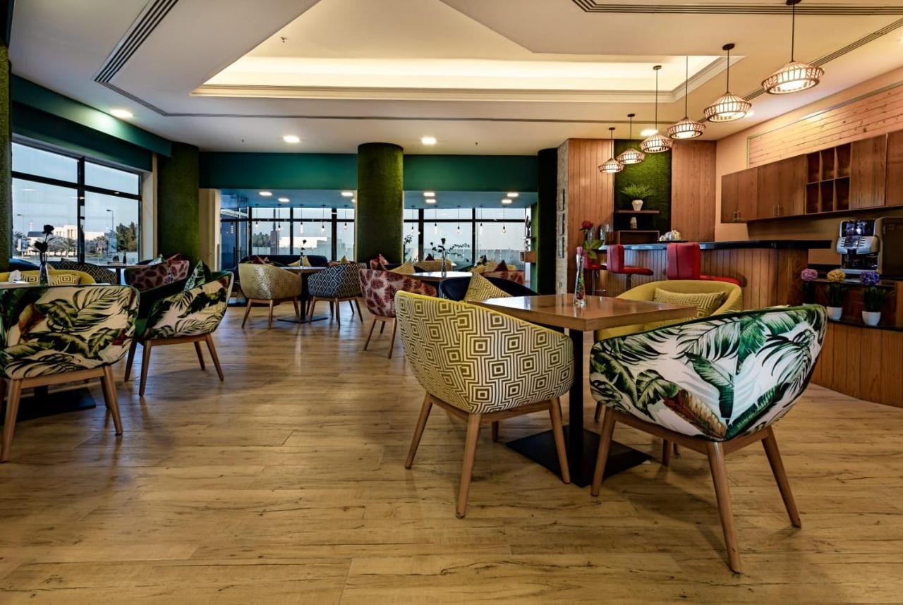 Phoenicia Tower Hotel And Spa Manama Luaran gambar
