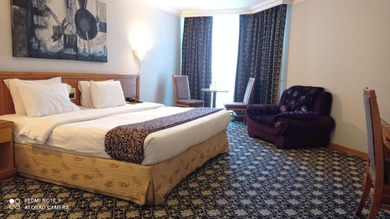 Phoenicia Tower Hotel And Spa Manama Luaran gambar