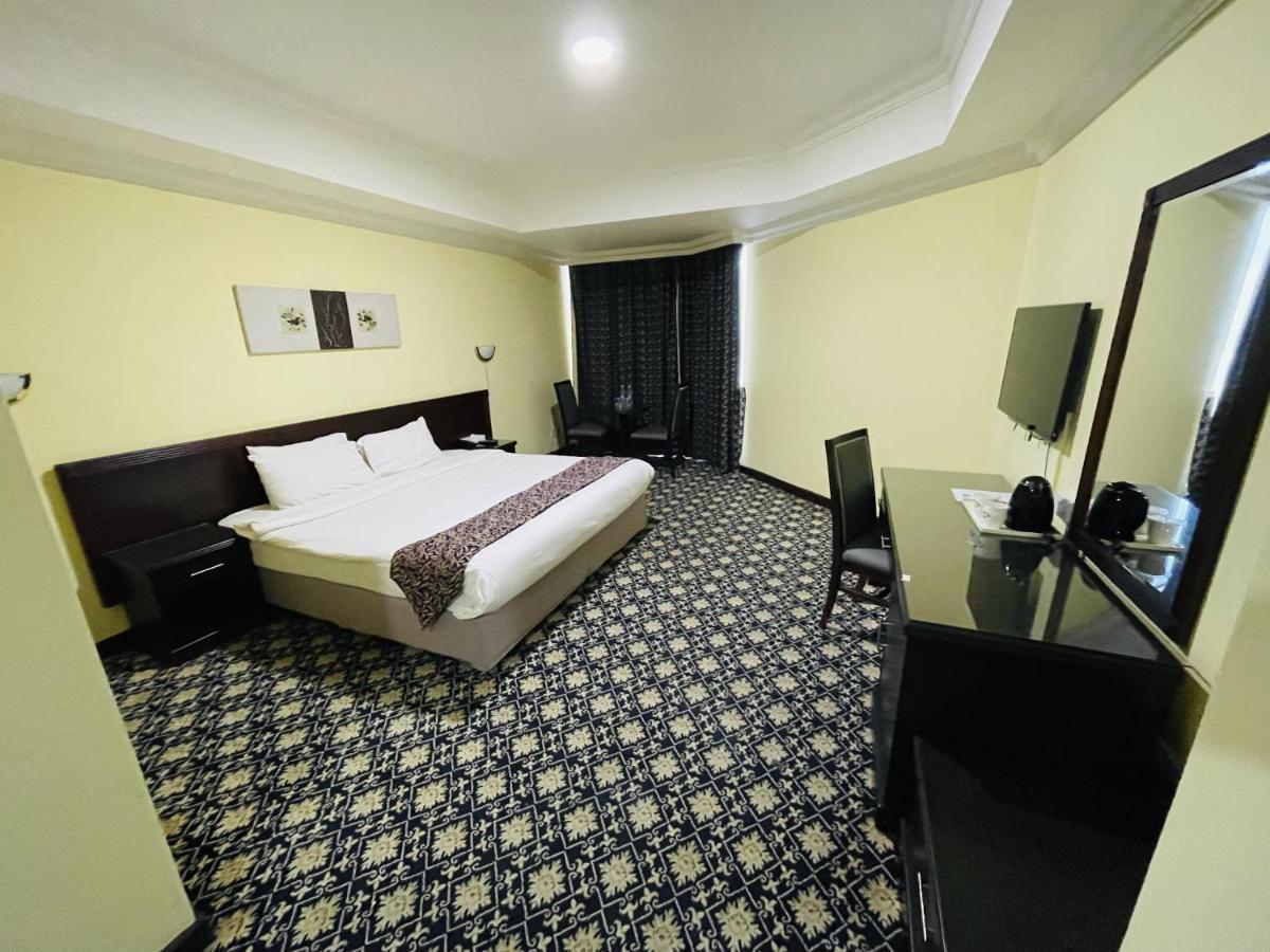 Phoenicia Tower Hotel And Spa Manama Luaran gambar