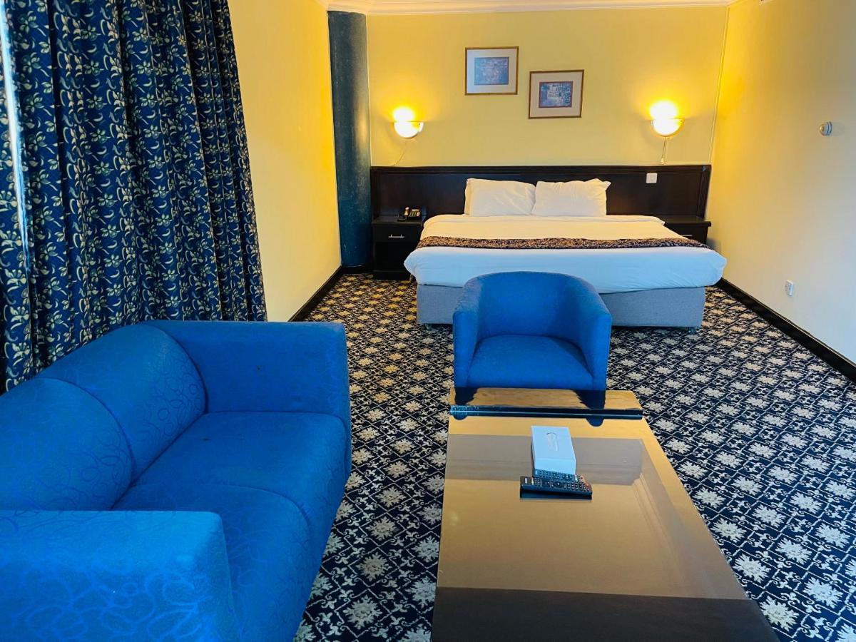 Phoenicia Tower Hotel And Spa Manama Luaran gambar